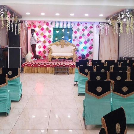 Hotel Empire&Banquet Hisār 外观 照片