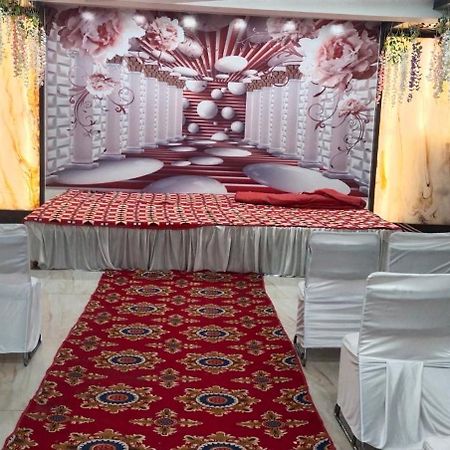 Hotel Empire&Banquet Hisār 外观 照片